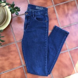 Madewell 9” 27x32 High Riser Skinny Jean